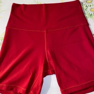 Lululemon Align 6” inch shorts size 6